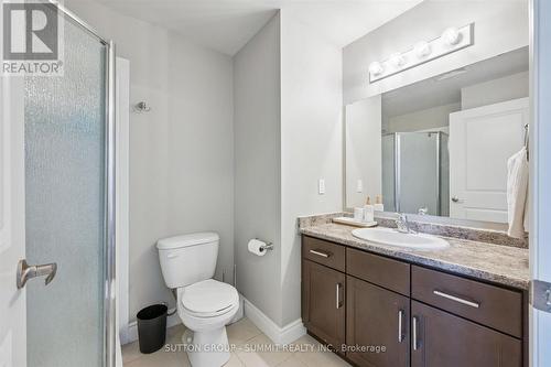 242 - 1077 Gordon Street, Guelph, ON - Indoor Photo Showing Bathroom