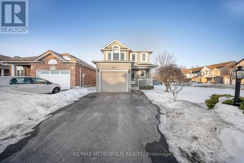 135 Veronica Drive, Kitchener, ON - Outdoor With Facade
