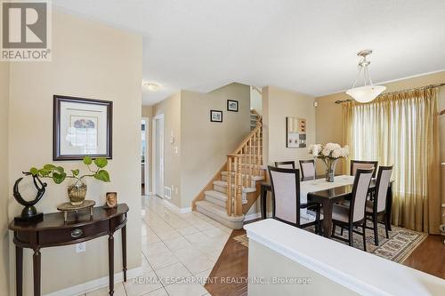 2505 Valleyridge Drive, Oakville, ON - Indoor Photo Showing Dining Room