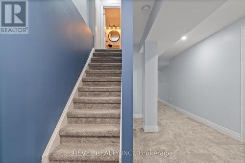 5609 Thorn Lane, Burlington, ON - Indoor Photo Showing Other Room