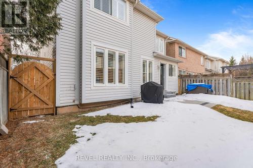 5609 Thorn Lane, Burlington, ON - Outdoor With Exterior