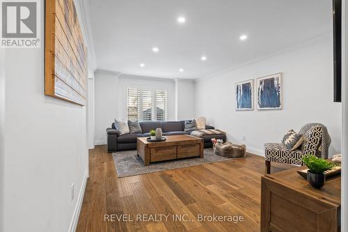 5609 Thorn Lane, Burlington, ON - Indoor Photo Showing Other Room