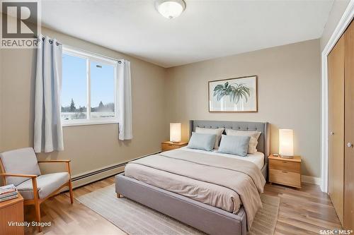 22 2 Summers Place, Saskatoon, SK - Indoor Photo Showing Bedroom