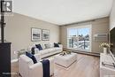22 2 Summers Place, Saskatoon, SK  - Indoor Photo Showing Living Room 