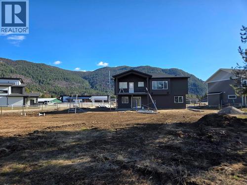 319 Elkview Trail, Castlegar, BC - Outdoor With Deck Patio Veranda