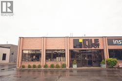 1360 SPEERS Road  Oakville, ON L6L 5V3