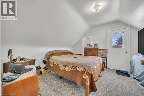 141 Samuel Street, Kitchener, ON - Indoor Photo Showing Bedroom