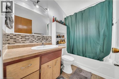 141 Samuel Street, Kitchener, ON - Indoor Photo Showing Bathroom