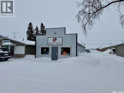 209 Burrows Avenue E, Melfort, SK 