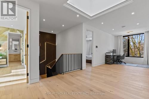 2186 Harcourt Crescent, Mississauga, ON - Indoor Photo Showing Other Room