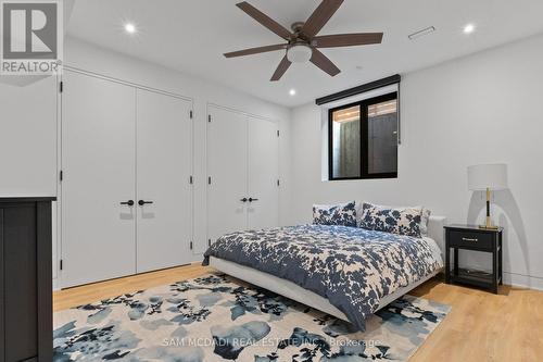 2186 Harcourt Crescent, Mississauga, ON - Indoor Photo Showing Bedroom