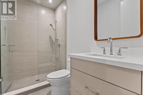 2186 Harcourt Crescent, Mississauga, ON - Indoor Photo Showing Bathroom