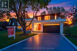2186 HARCOURT CRESCENT  Mississauga, ON L4Y 1W1