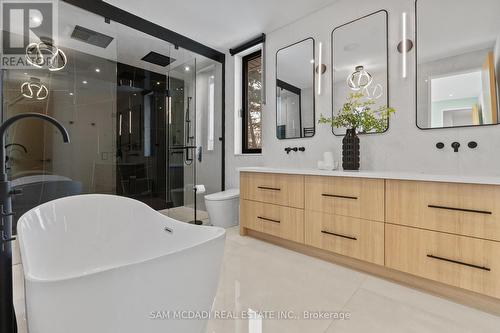 2186 Harcourt Crescent, Mississauga, ON - 
