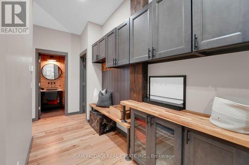 2084 Grand Boulevard, Burlington, ON - Indoor Photo Showing Other Room