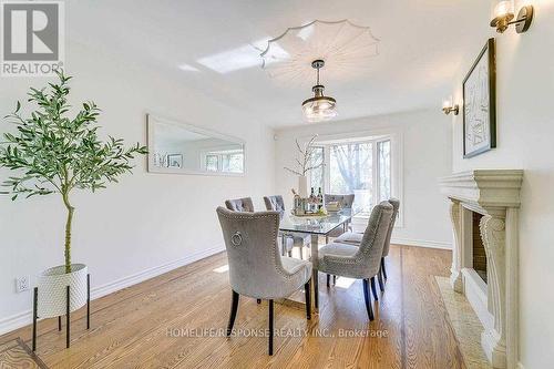 3640 Burnbrae Drive, Mississauga, ON - Indoor Photo Showing Dining Room