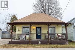 19 DEGGE STREET  Chatham, ON N7M 4X3