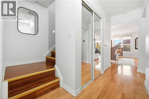 424 Jackson Street W, Hamilton, ON - Indoor Photo Showing Other Room