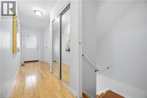 424 Jackson Street W, Hamilton, ON - Indoor Photo Showing Other Room