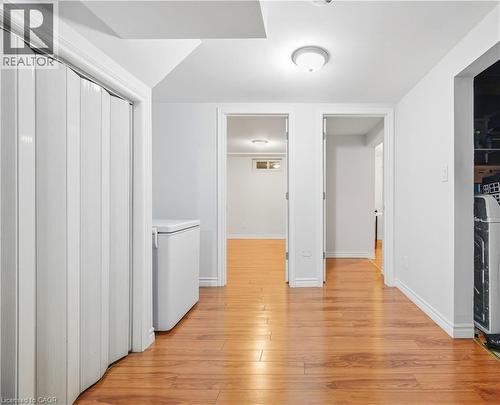 424 Jackson Street W, Hamilton, ON - Indoor Photo Showing Other Room