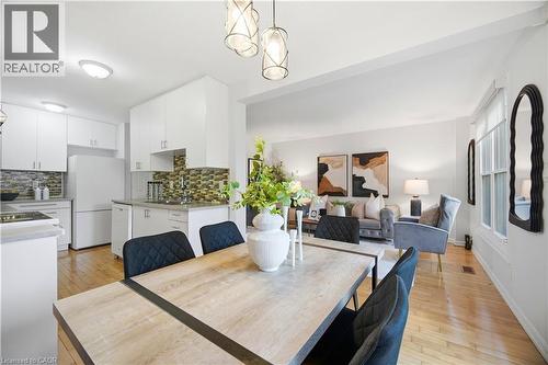 424 Jackson Street W, Hamilton, ON - Indoor