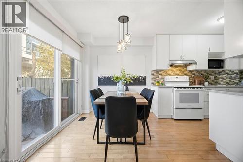 424 Jackson Street W, Hamilton, ON - Indoor