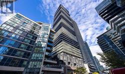 LPH03 - 56 ANNIE CRAIG DRIVE  Toronto, ON M8V 0C8