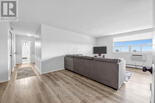 504 - 67 Richmond Street, Richmond Hill, ON - Indoor