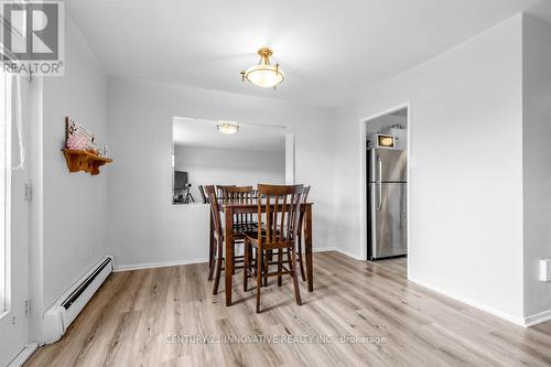 504 - 67 Richmond Street, Richmond Hill, ON - Indoor Photo Showing Dining Room