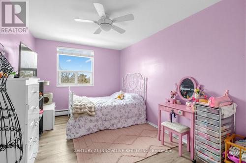 504 - 67 Richmond Street, Richmond Hill, ON - Indoor Photo Showing Bedroom