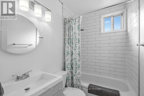 504 - 67 Richmond Street, Richmond Hill, ON - Indoor Photo Showing Bathroom