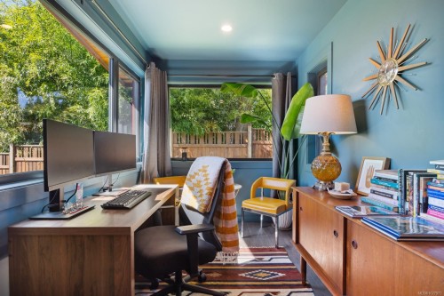 1304 Midden Rd, Comox, BC 