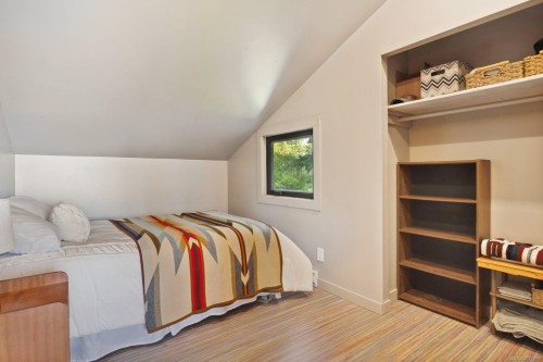 1304 Midden Rd, Comox, BC 