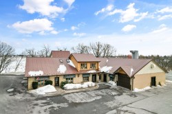 19 Place Raquepas  Sainte-Martine, QC J0S 1V0