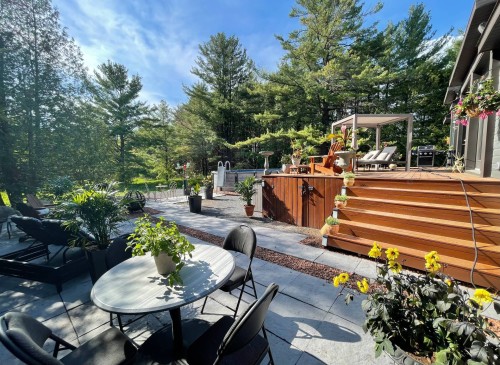 Cour - 773 Ch. Maurice, Bedford - Canton, QC - Outdoor With Deck Patio Veranda