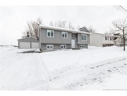 86 Shannon DR  Moncton, NB E1G 4X6