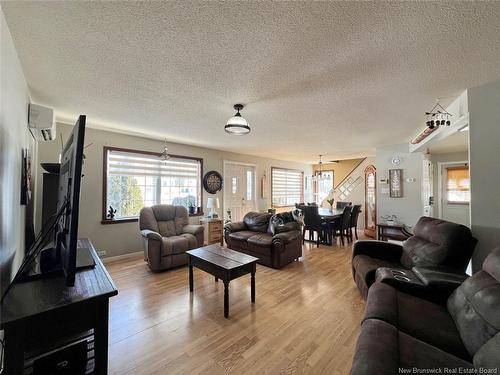 16 Des Érables Ave, Clair, NB 