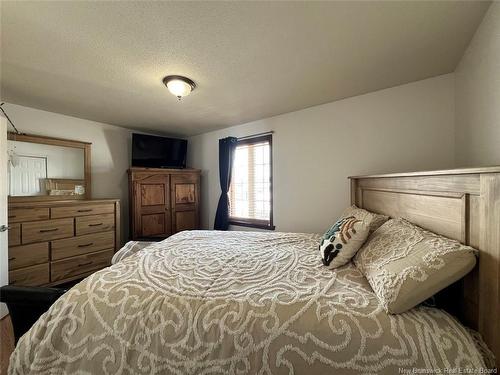 16 Des Érables Ave, Clair, NB 