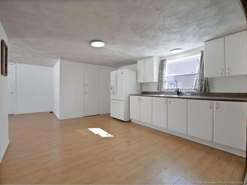 80 Whitney Ave, Moncton, NB 