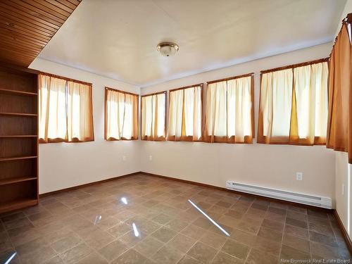 80 Whitney Ave, Moncton, NB 