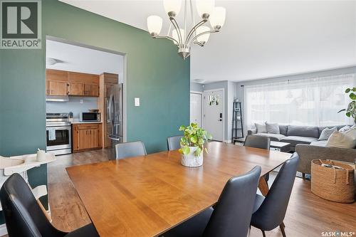 39 Cantlon Crescent, Saskatoon, SK - Indoor Photo Showing Dining Room
