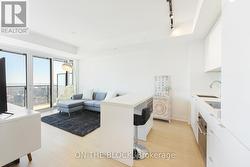 5309 - 7 GRENVILLE STREET  Toronto, ON M4Y 0E9