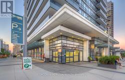 1611 - 2 ANNDALE DRIVE  Toronto, ON M2N 0G5