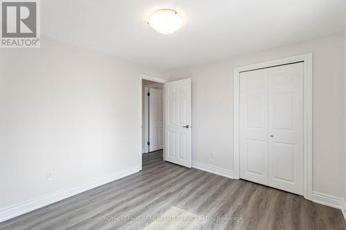 9 Isaac Court, Hamilton, ON - Indoor