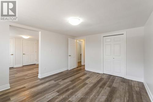 9 Isaac Court, Hamilton, ON - Indoor Photo Showing Other Room