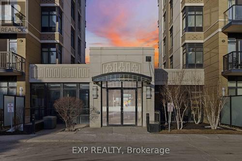 617 - 151 UPPER DUKE CRESCENT  Markham, ON L6G 0E1