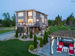 326 Notting Hill Road  Mineville, NS B2Z 0B7