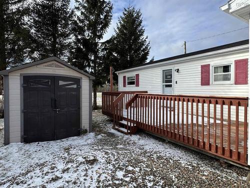 35 Third Street, Howie Centre, NS 