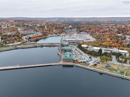 305 220 Waterfront Drive, Bedford, NS 