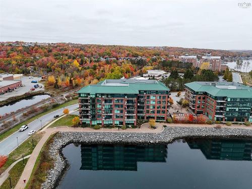 305 220 Waterfront Drive, Bedford, NS 